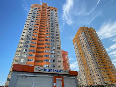 реклама в ЖК на Позняках реклама на Позняках ЖК Традіція